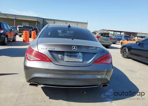 2015 Mercedes-Benz Cla 250 z USA, uszkodzony, nr VIN WDDSJ4EB0FN232753